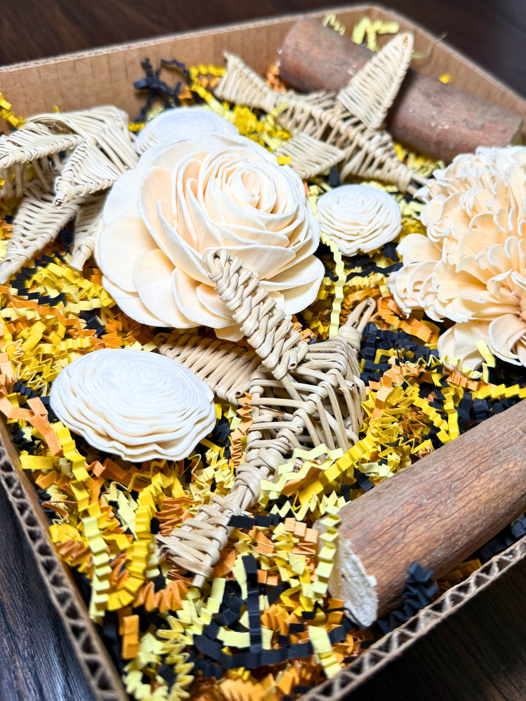 Spring Edition Foraging Flat - "The Birds & The Bees"