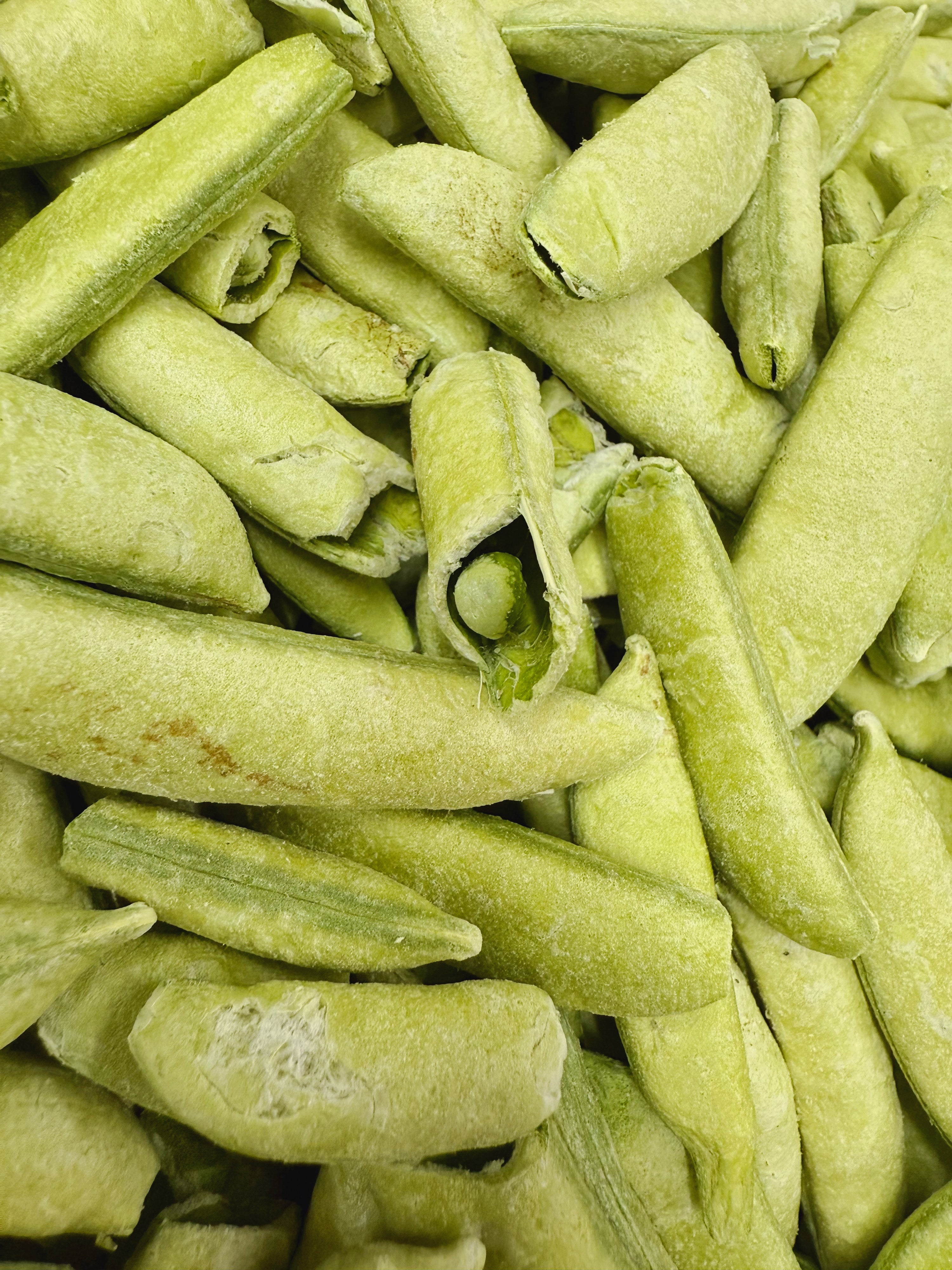 100% Pea Pods - 1.5 Cups - Bird Bites Healthy Freeze Dried Treats