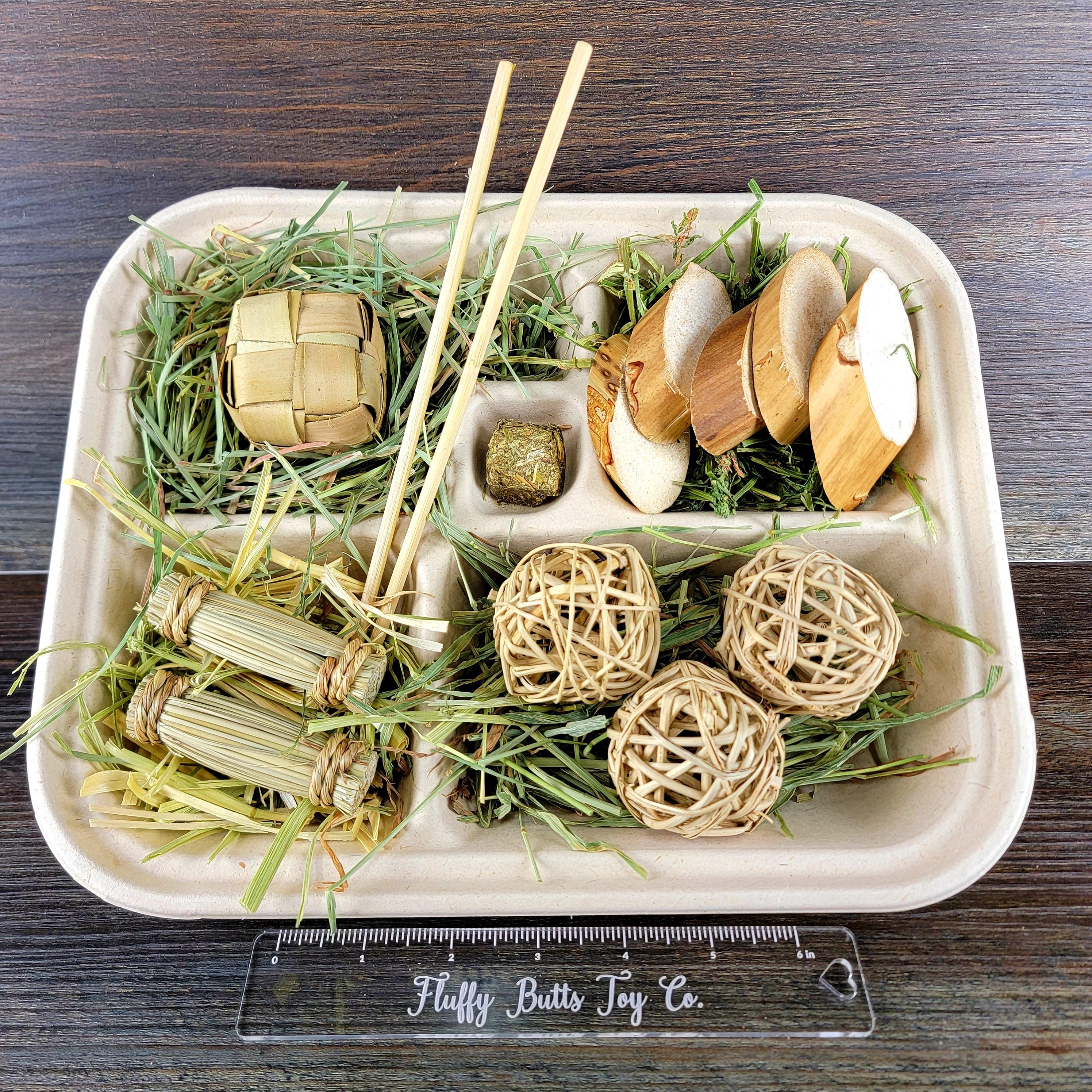 The Bunny Bento - Little Bunny Foo Food Collection - Orchard, Timothy, Oat & Alfalfa Hay Variety w/Natural Chews for Rabbits, Chinchillas