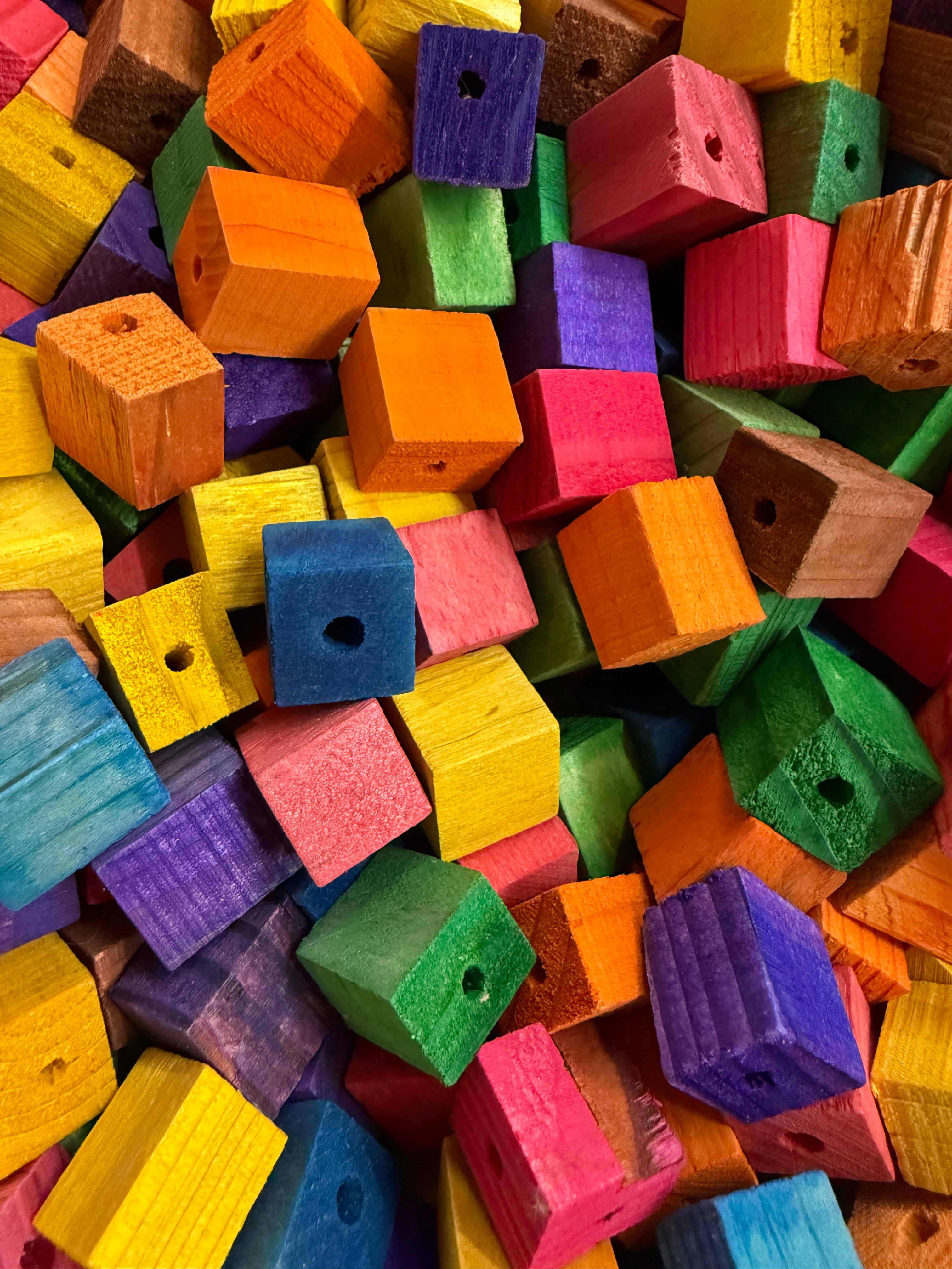 Bitty Wood Cubes - 25 Pack